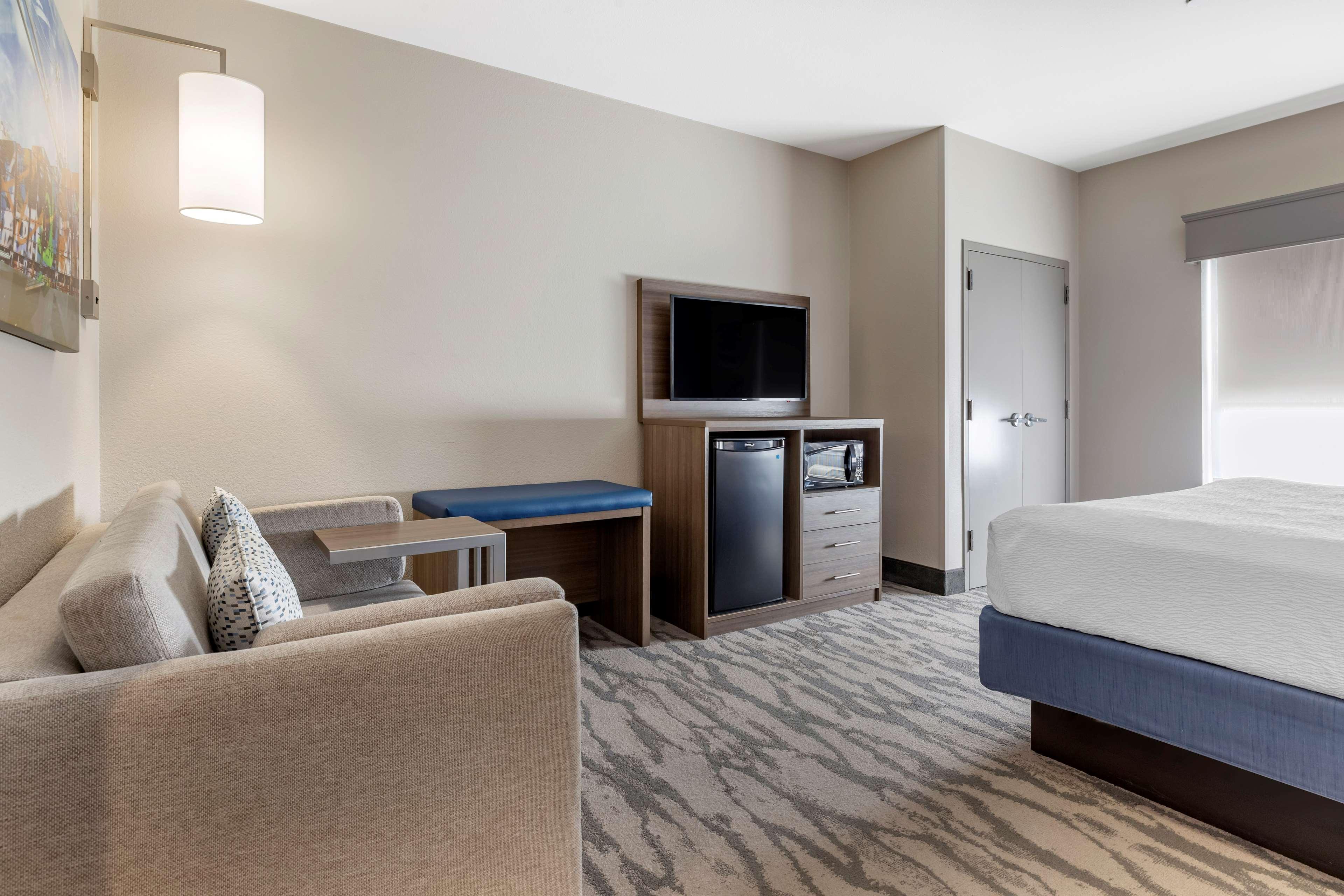Best Western Plus Castlerock Inn & Suites Bentonville Dış mekan fotoğraf