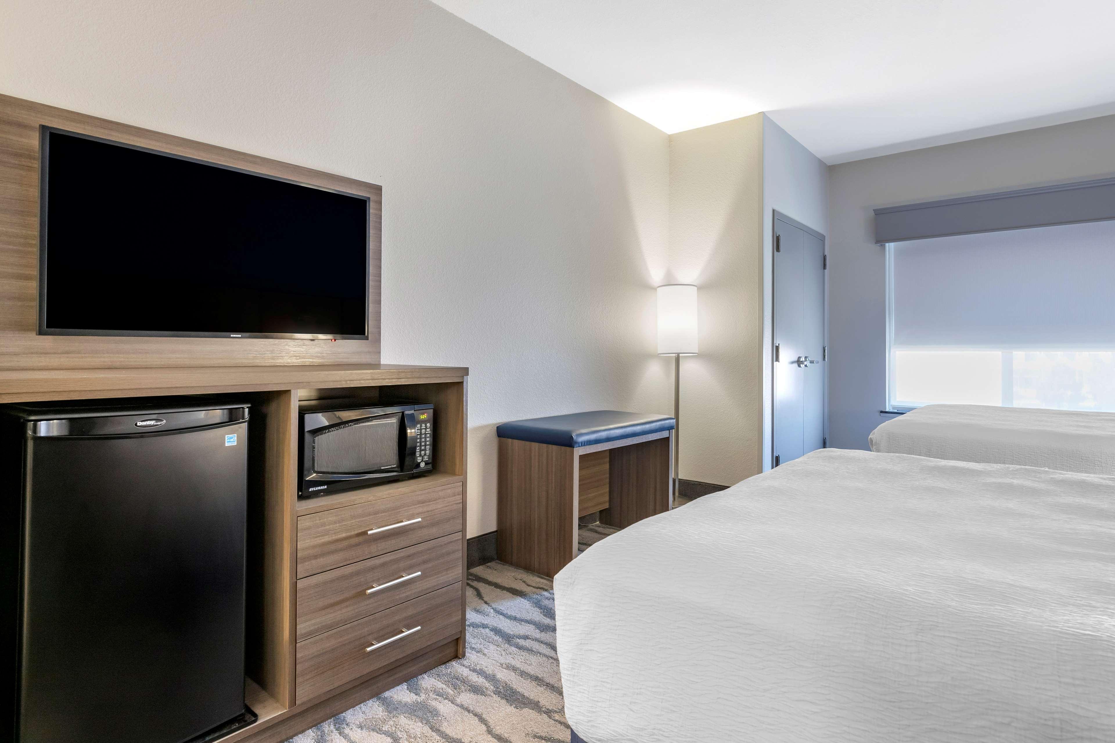 Best Western Plus Castlerock Inn & Suites Bentonville Dış mekan fotoğraf