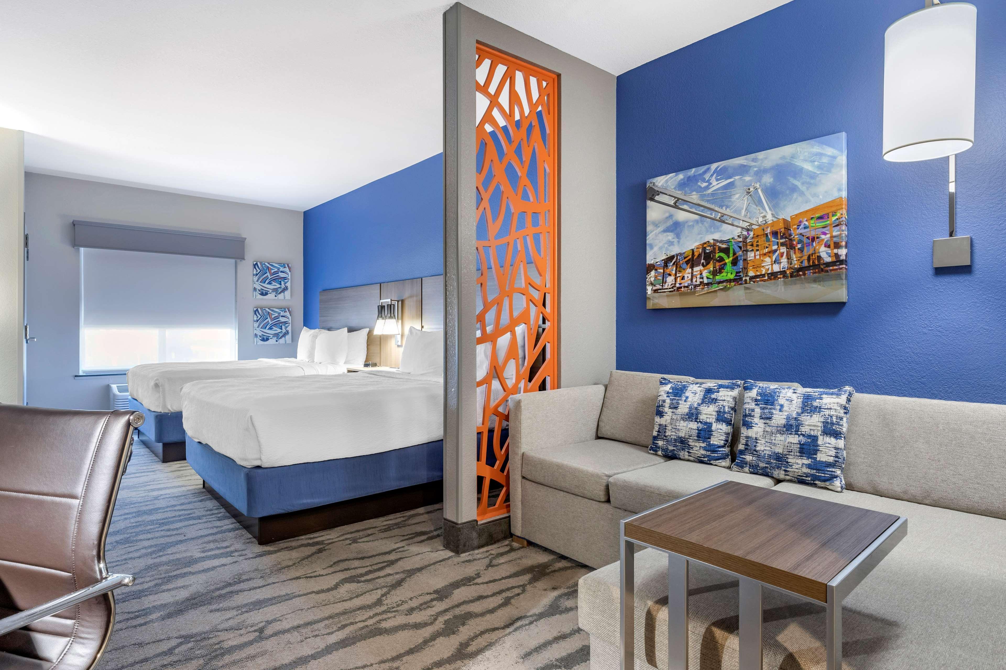 Best Western Plus Castlerock Inn & Suites Bentonville Dış mekan fotoğraf